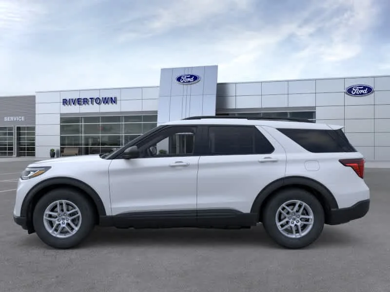 New 2026 Space White Metallic Ford Active image 3