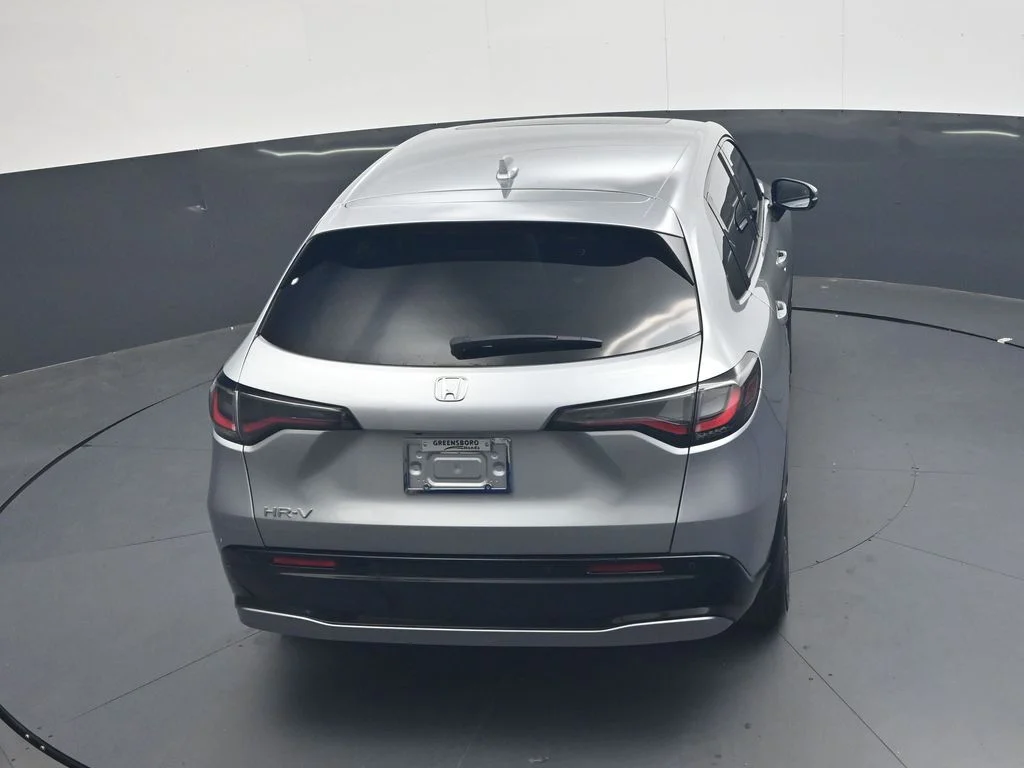 New 2027 Solar Silver Metallic Honda EX-L image 31
