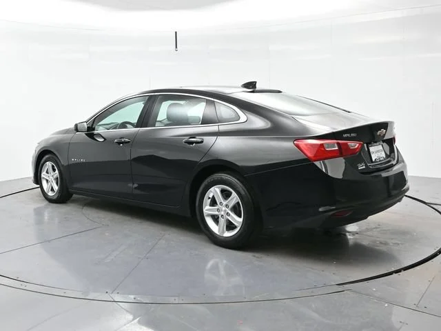 Used 2024 Mosaic Black Metallic Chevrolet 1LT image 5