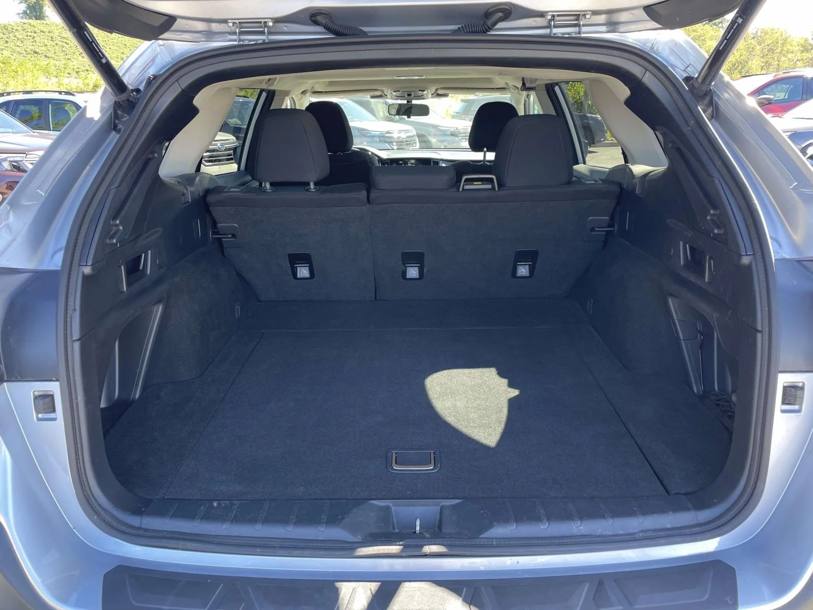 Used 2025 Ice Silver Metallic Subaru Premium image 29