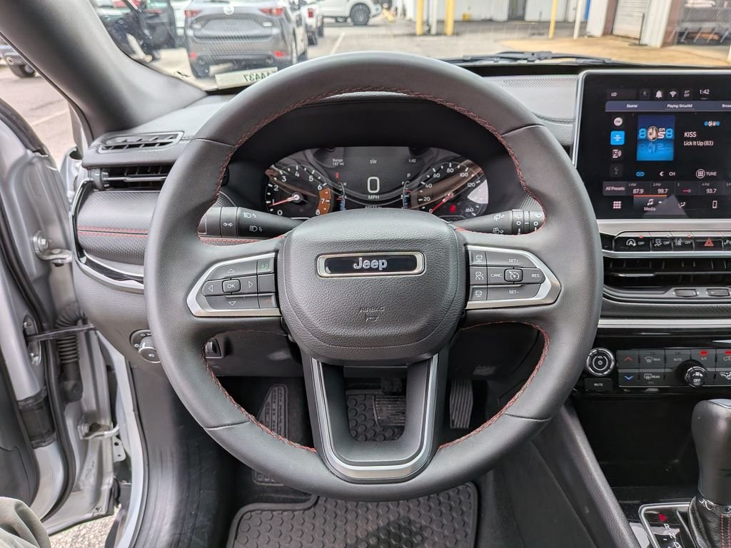 Used 2024 Silver Jeep Trailhawk image 14