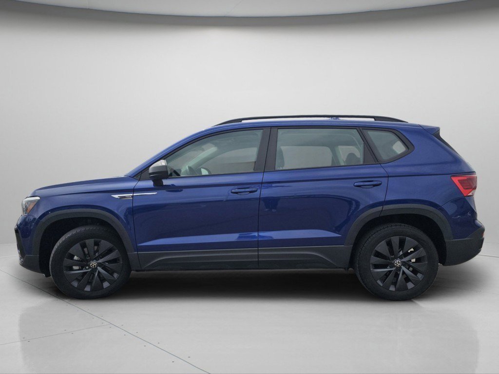 Used 2023 Blue Metallic Volkswagen 1.5T S image 19