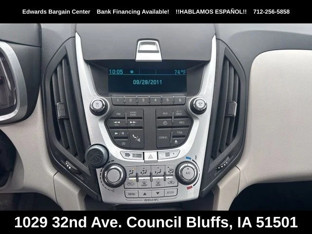 Used 2015 Silver Chevrolet LS image 18