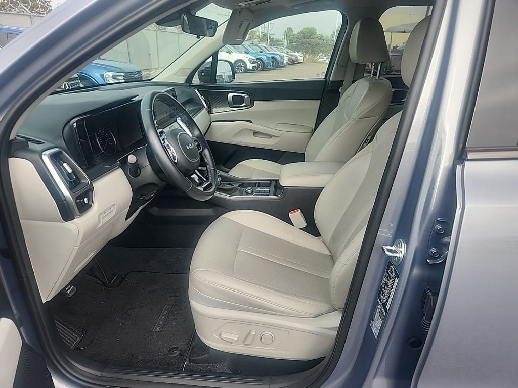 Certified Used 2022 Silver Kia S image 19
