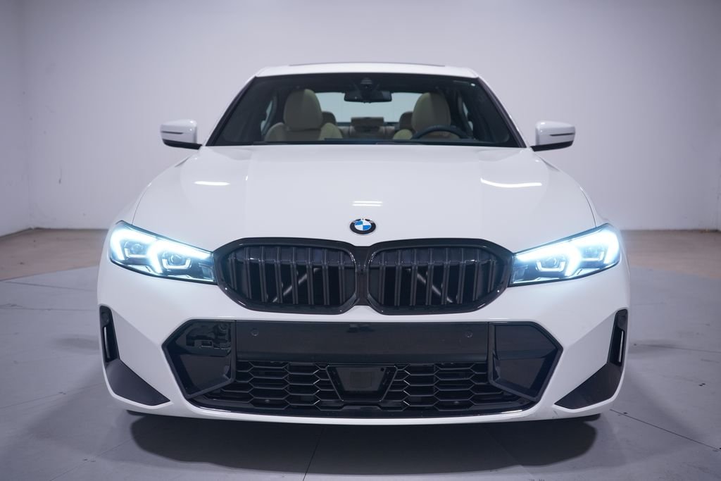 Used 2026 Alpine White BMW 330i image 4