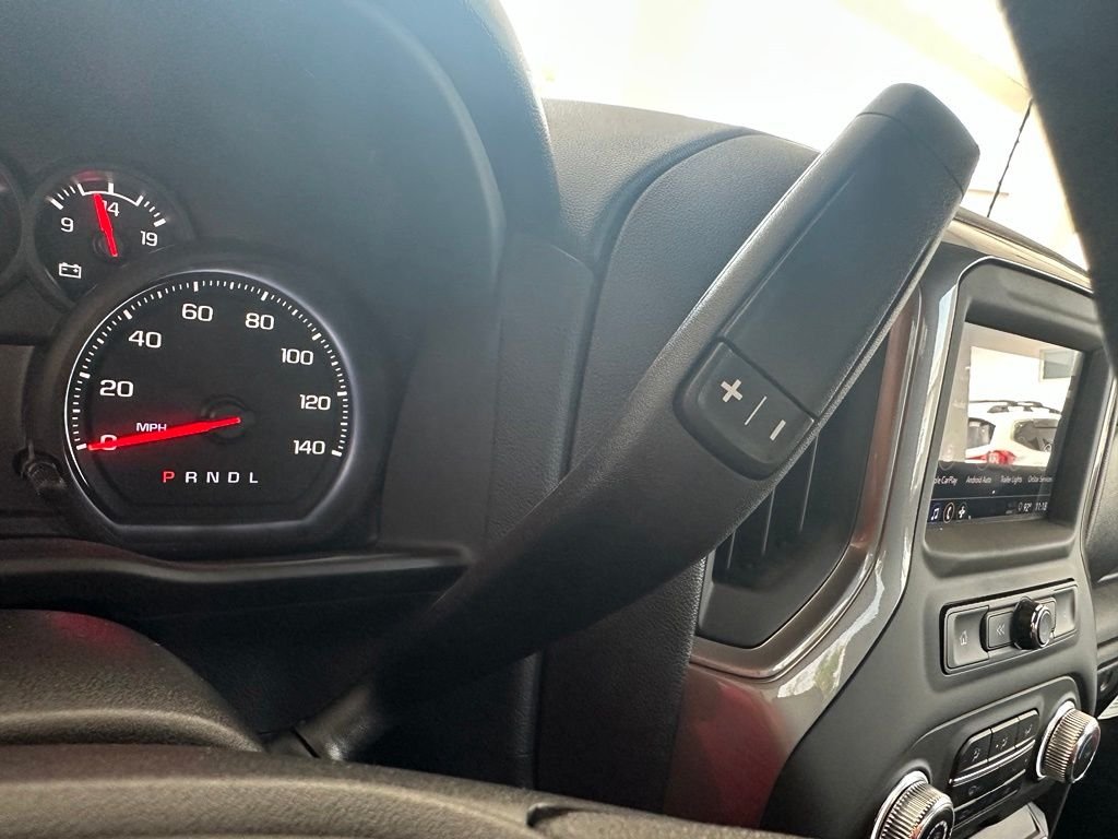 Used 2025 White GMC Pro image 22