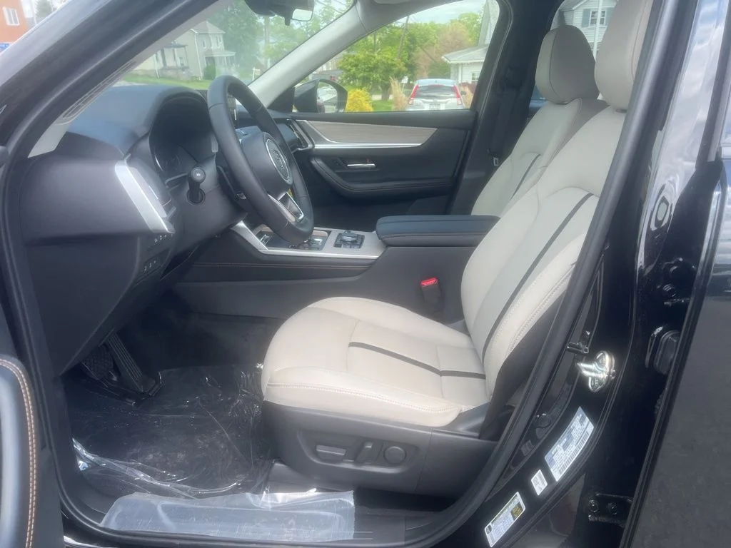 New 2026 Jet Black Mica Mazda 3.3 Turbo Preferred AWD image 13