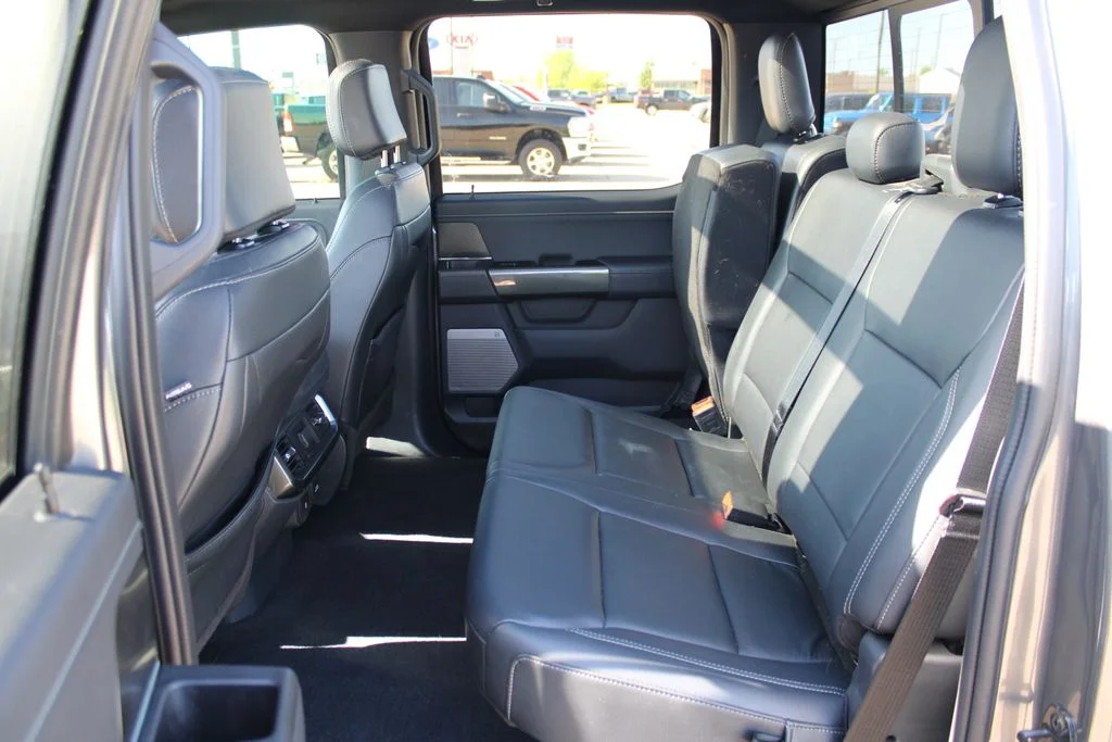 Used 2023 Gray Ford XLT image 8