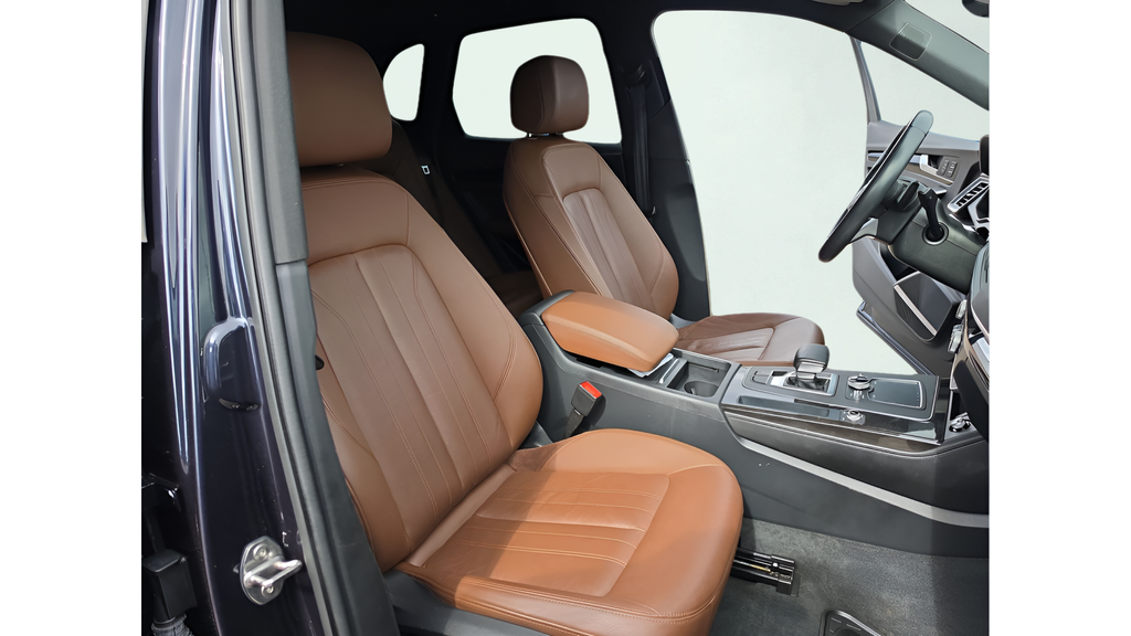 Used 2020 Black Audi 45 Prestige image 19