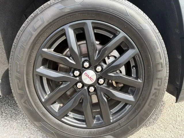 Used 2018 Black GMC SLT-1 image 12