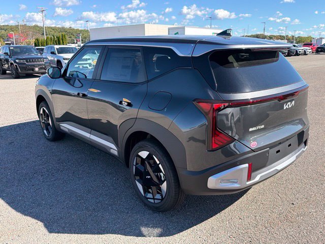 New 2027 Interstellar Gray Kia S image 5