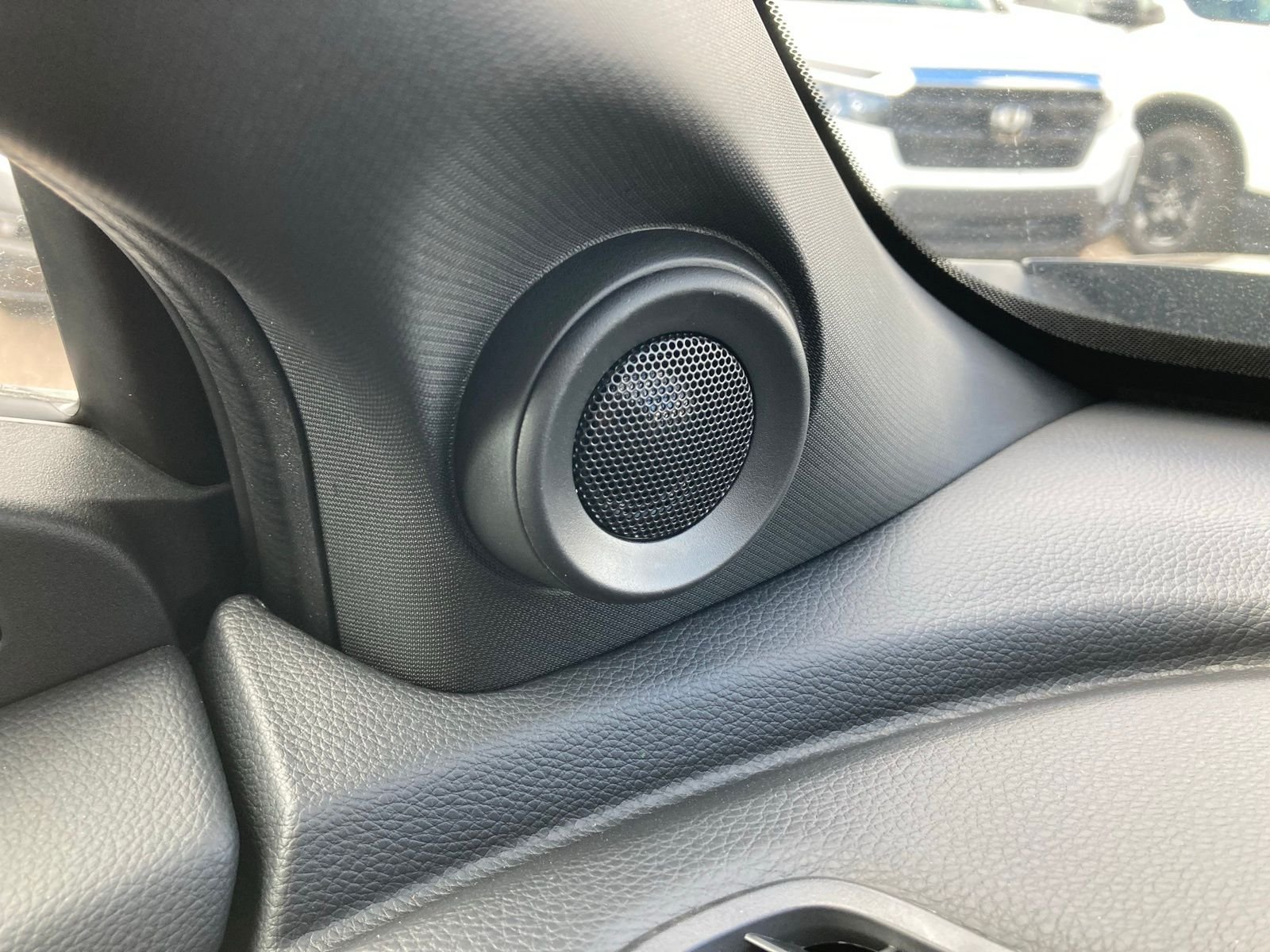 2026 Honda Ridgeline Black Edition - Photo 14