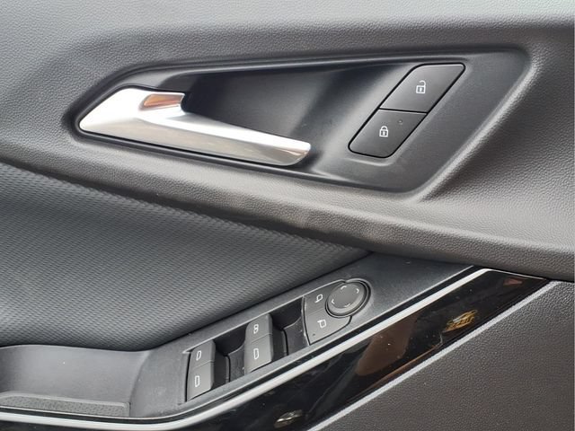 New 2027 Mosaic Black Metallic Chevrolet LT image 14