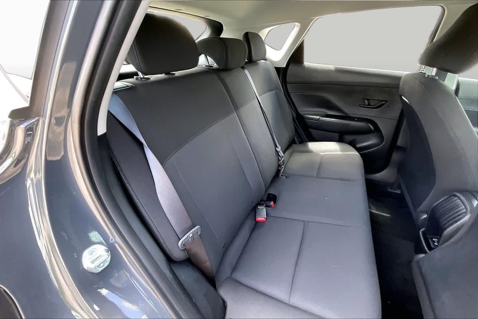 Used 2026 Ecotronic Gray Pearl Hyundai SE image 19