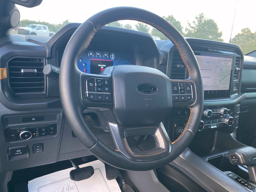 Used 2025 Gray Ford Tremor image 17