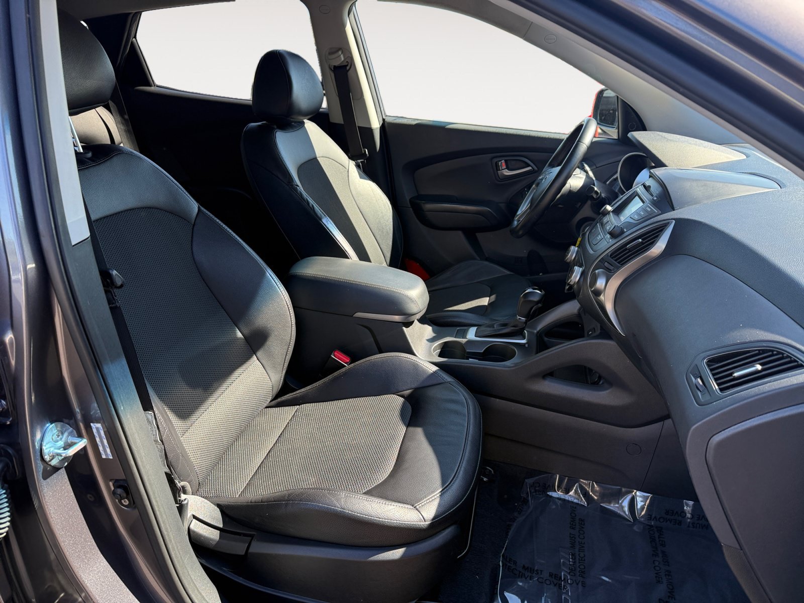 Used 2014 Shadow Hyundai SE image 19