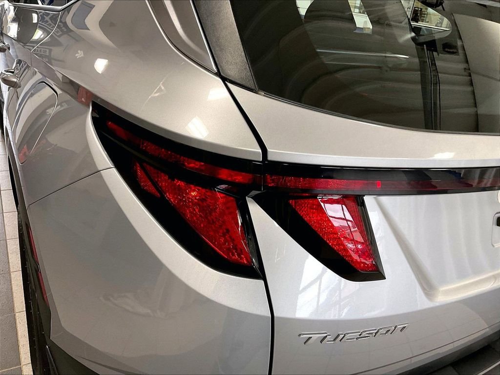 Used 2024 Silver Hyundai SE image 32