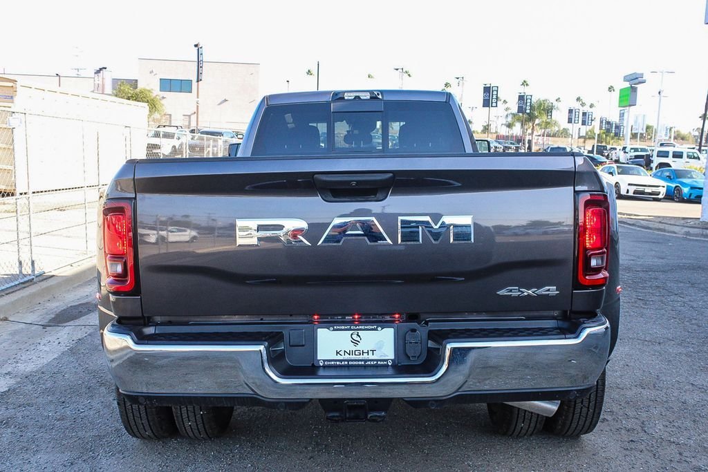 New 2026 Crystal Metallic Ram Tradesman image 8