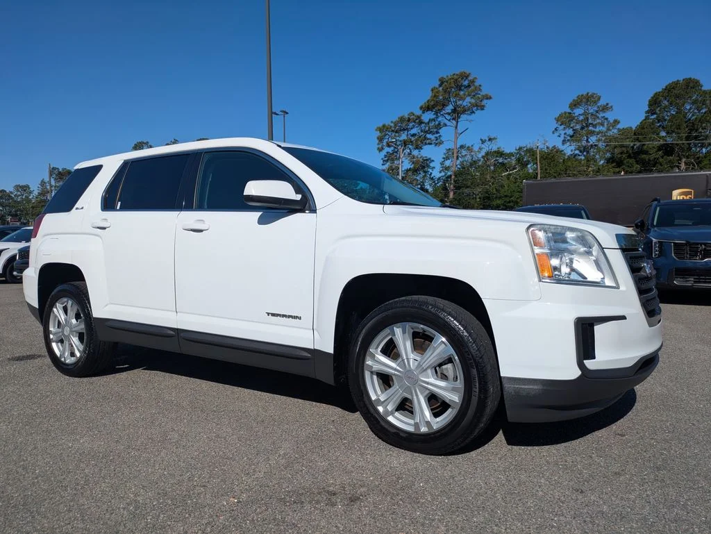 2017 GMC Terrain FWD SLE-1's photo