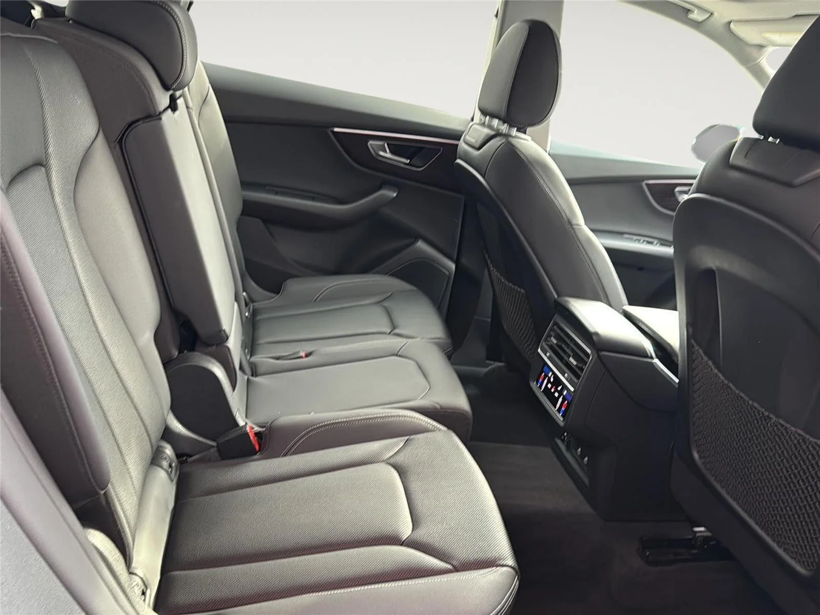 2022 Audi Q8 Premium Plus - Photo 28