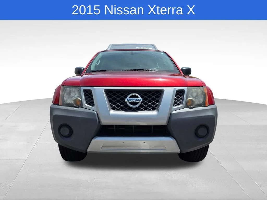 Used 2015 Red Nissan X image 9