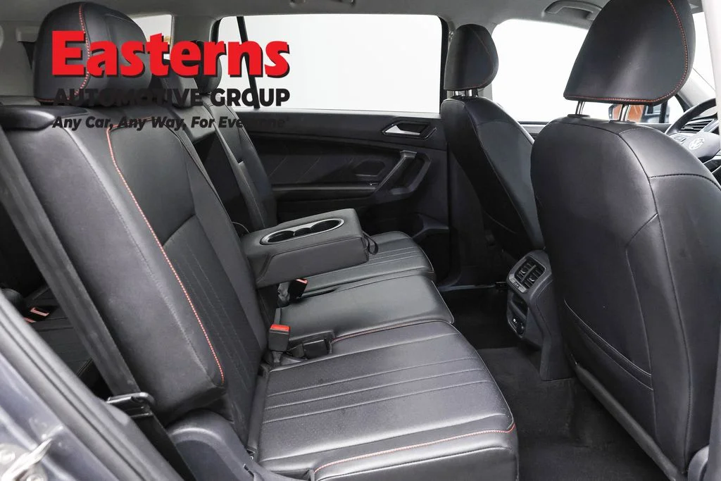 Used 2024 Gray Volkswagen 2.0T Wolfsburg Edition image 21