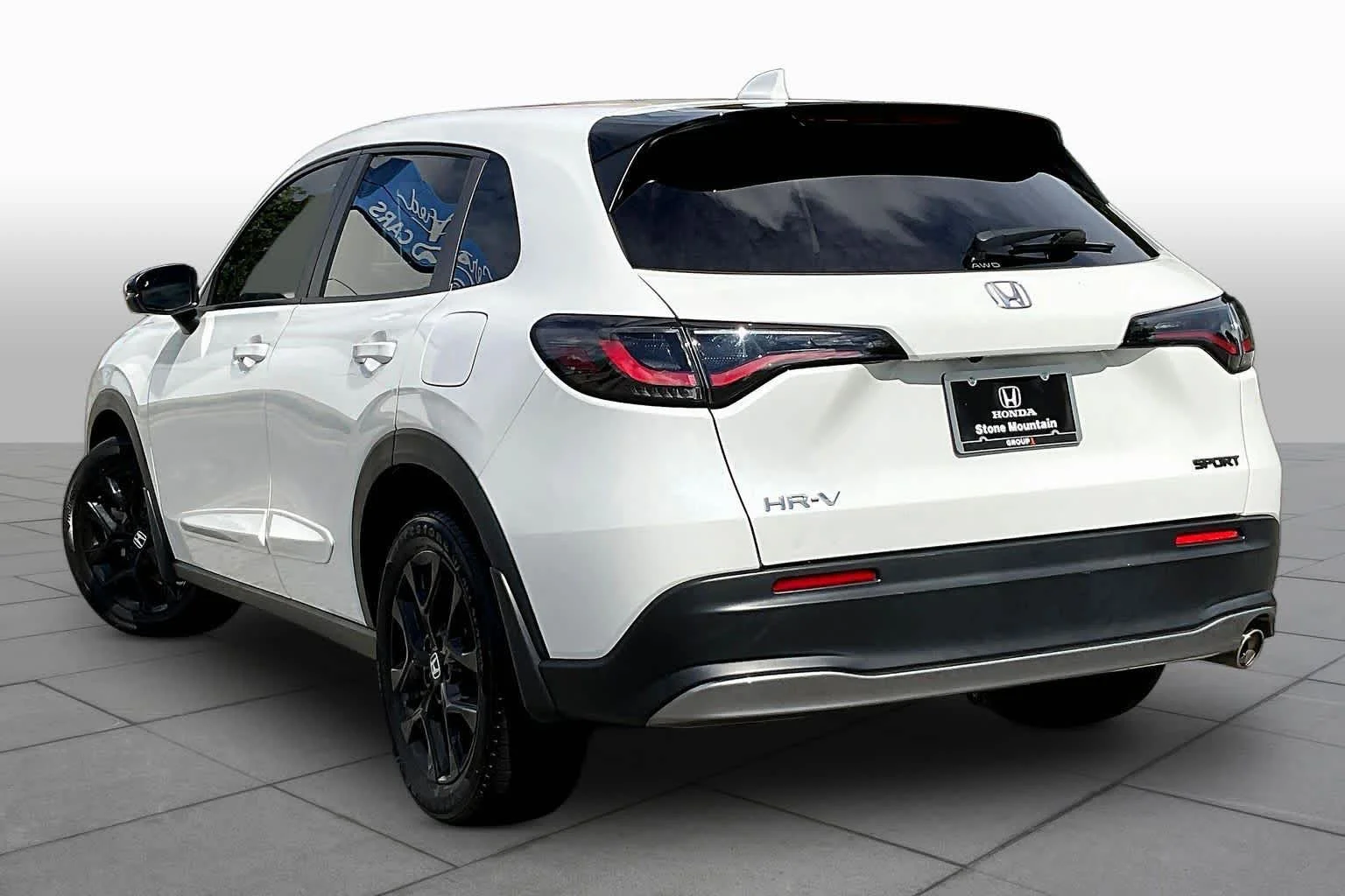 Used 2023 Platinum White Pearl Honda Sport image 12