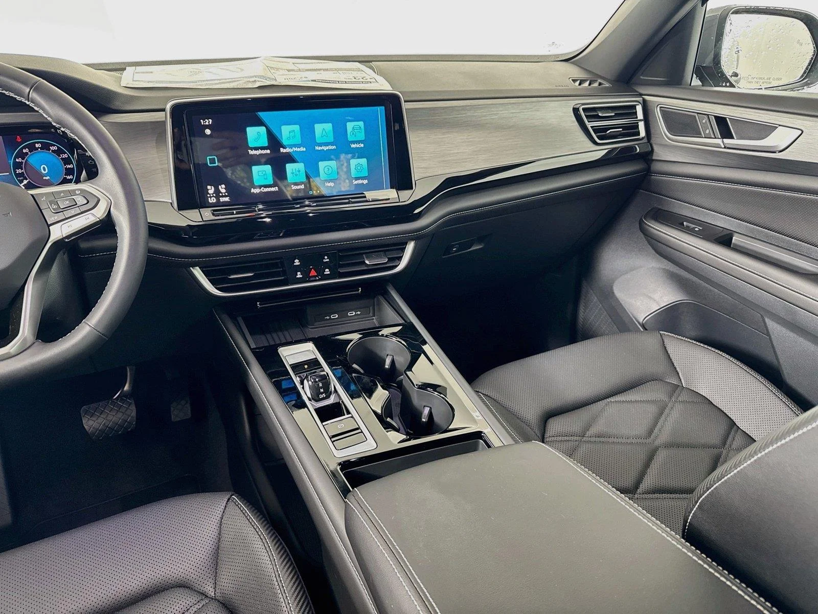 New 2026 Pure Gray Volkswagen 2.0T SE w/Technology image 22