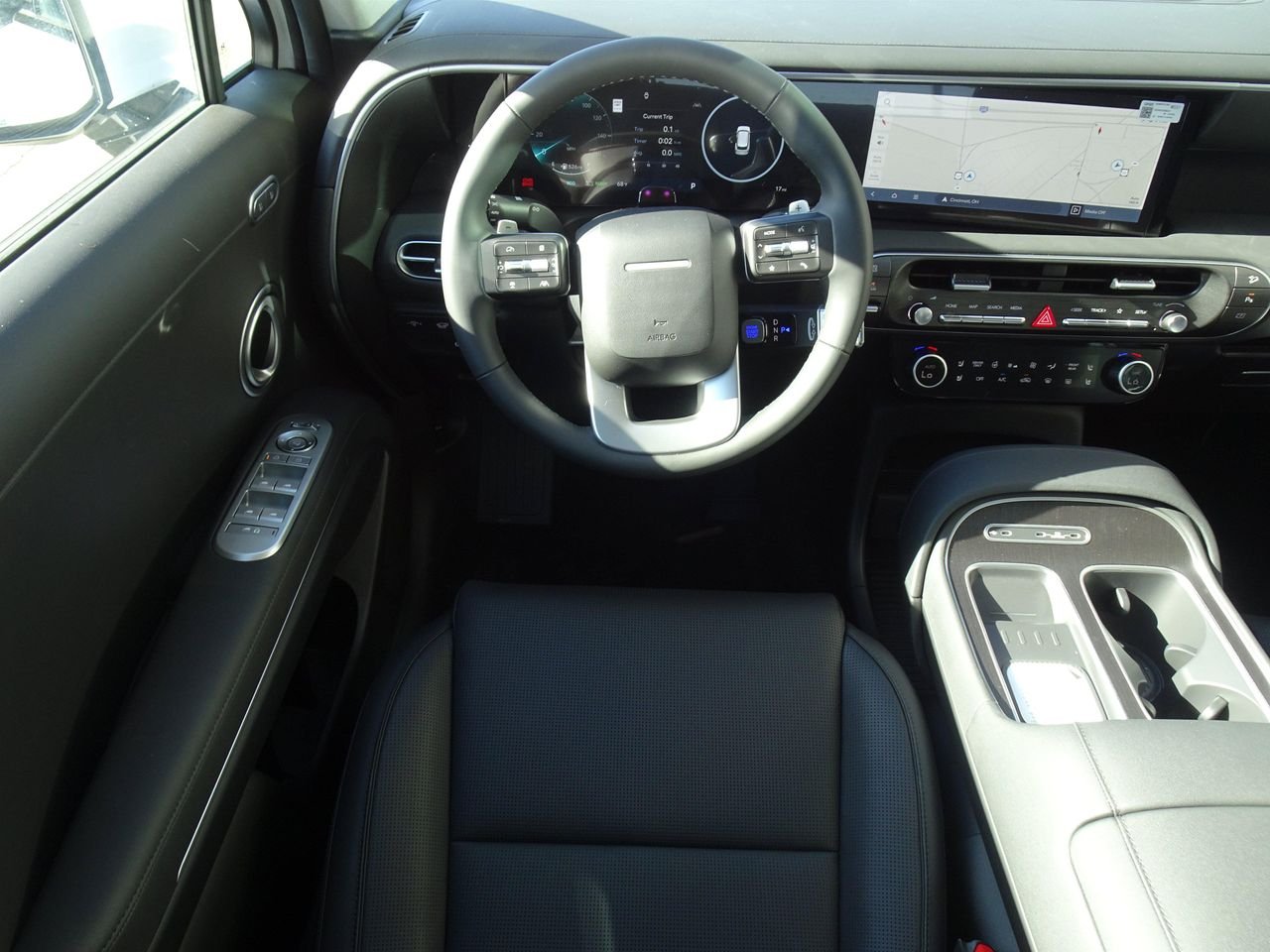 New 2027 White Hyundai Limited image 15