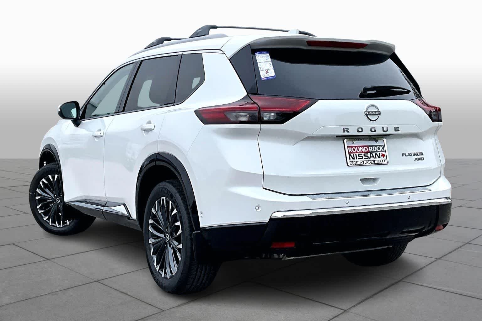 New 2026 Everest White Pearl TriCoat Nissan Platinum image 7