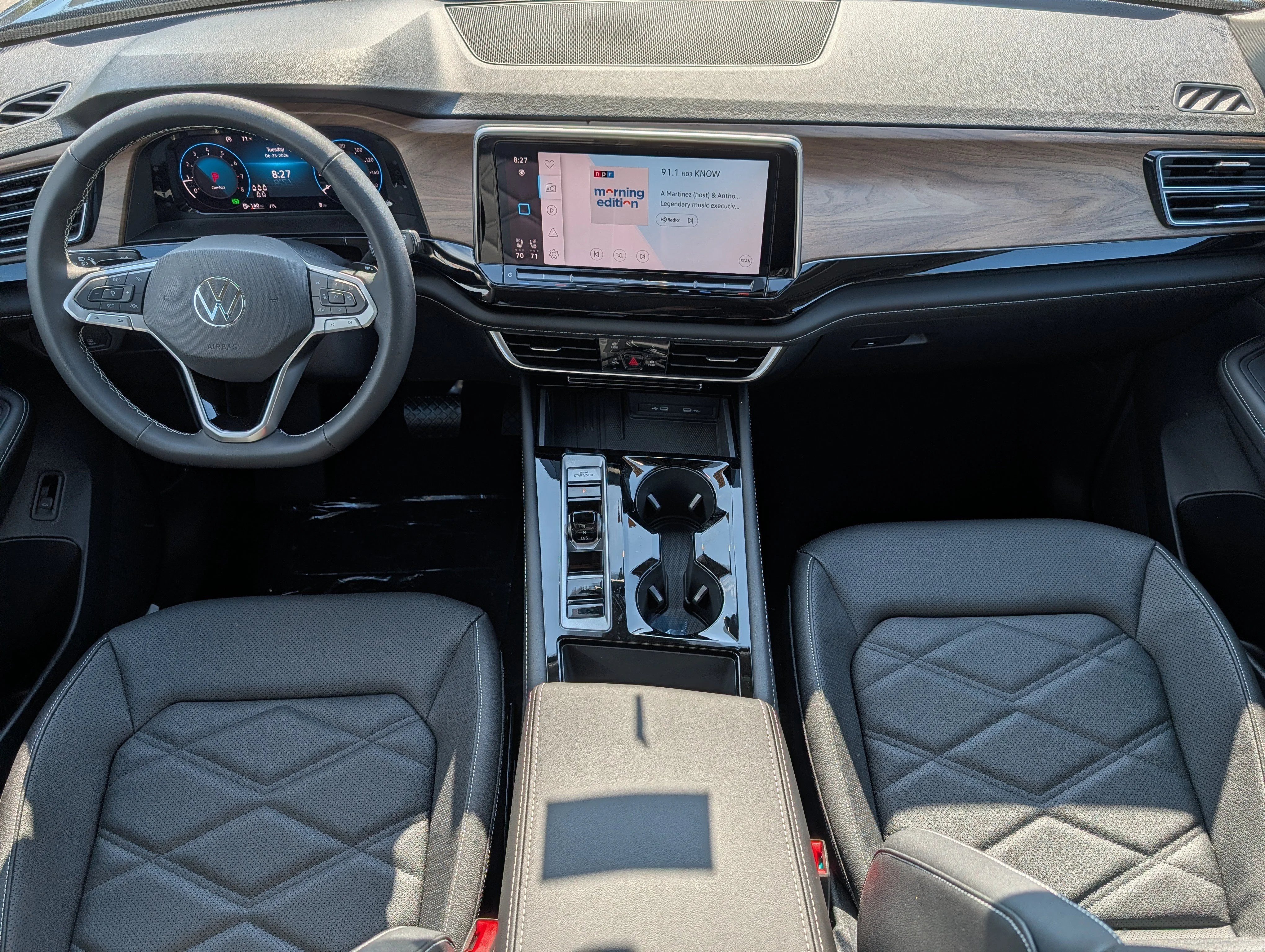 New 2026 Pure Gray Volkswagen 2.0T SE w/Technology image 7