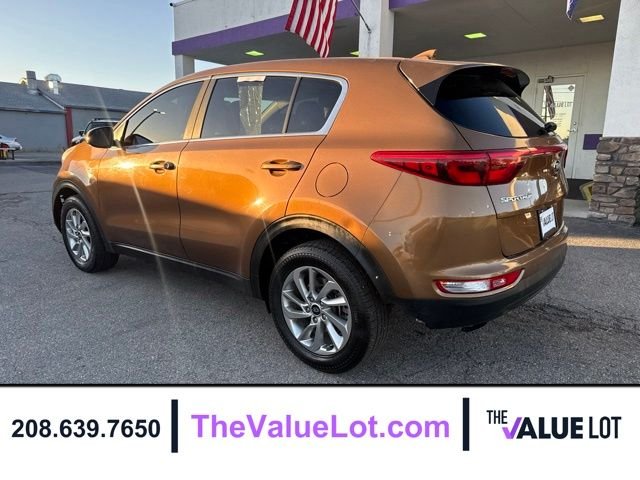 Used 2018 Brown Kia LX image 6