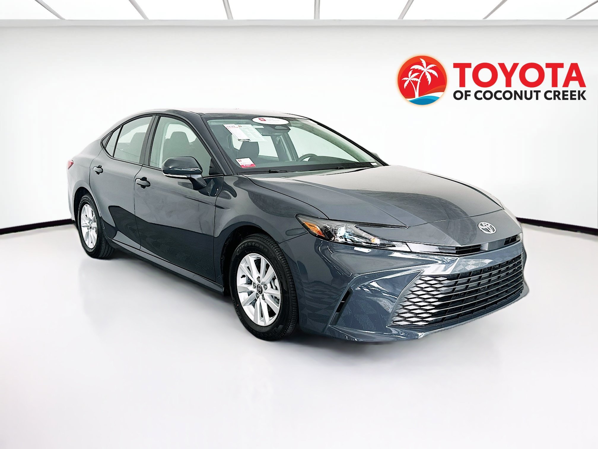 Used 2025 Underground Toyota LE image 1