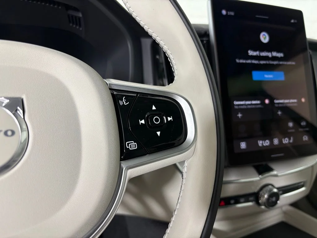 New 2026 Denim Blue Metallic Volvo Ultra image 22