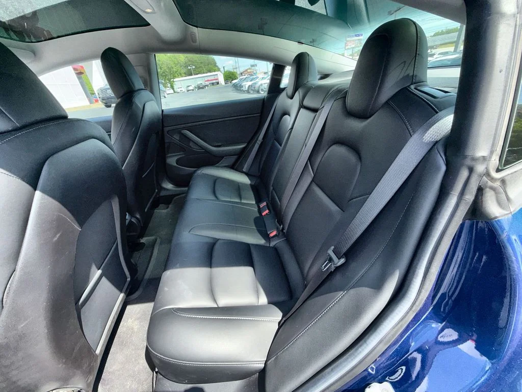Used 2019 Blue Tesla Long Range image 23