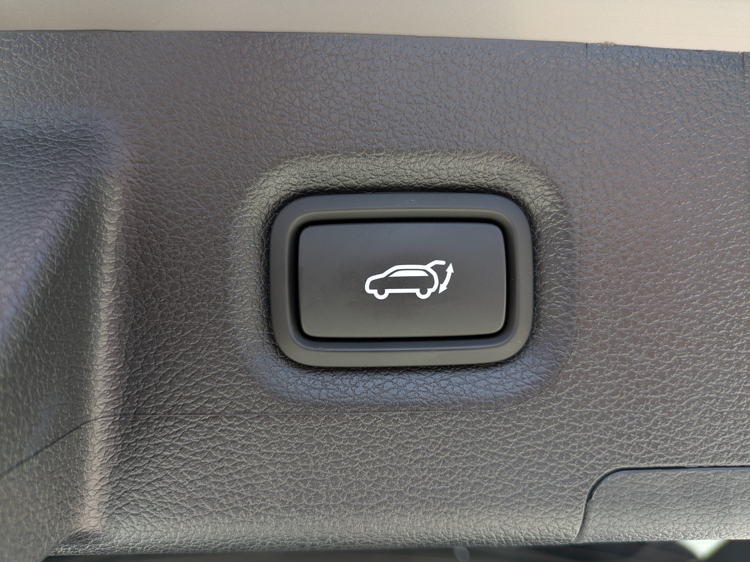 Certified Used 2023 Hampton Gray Hyundai SEL image 12