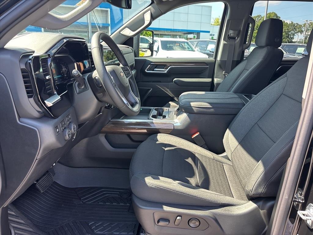 New 2026 Black Chevrolet LT image 2