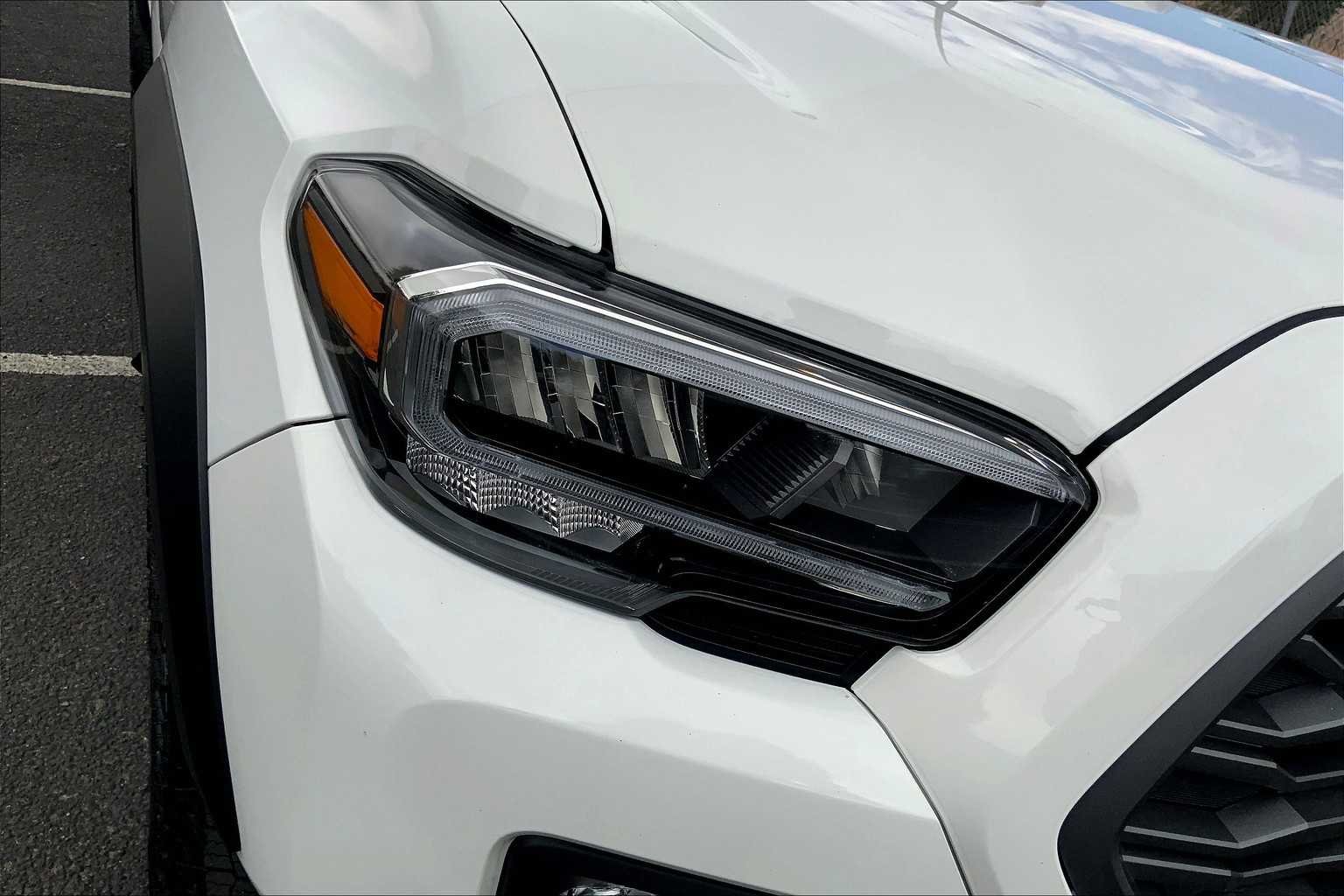 Used 2023 Ice Cap Toyota TRD Off Road image 27