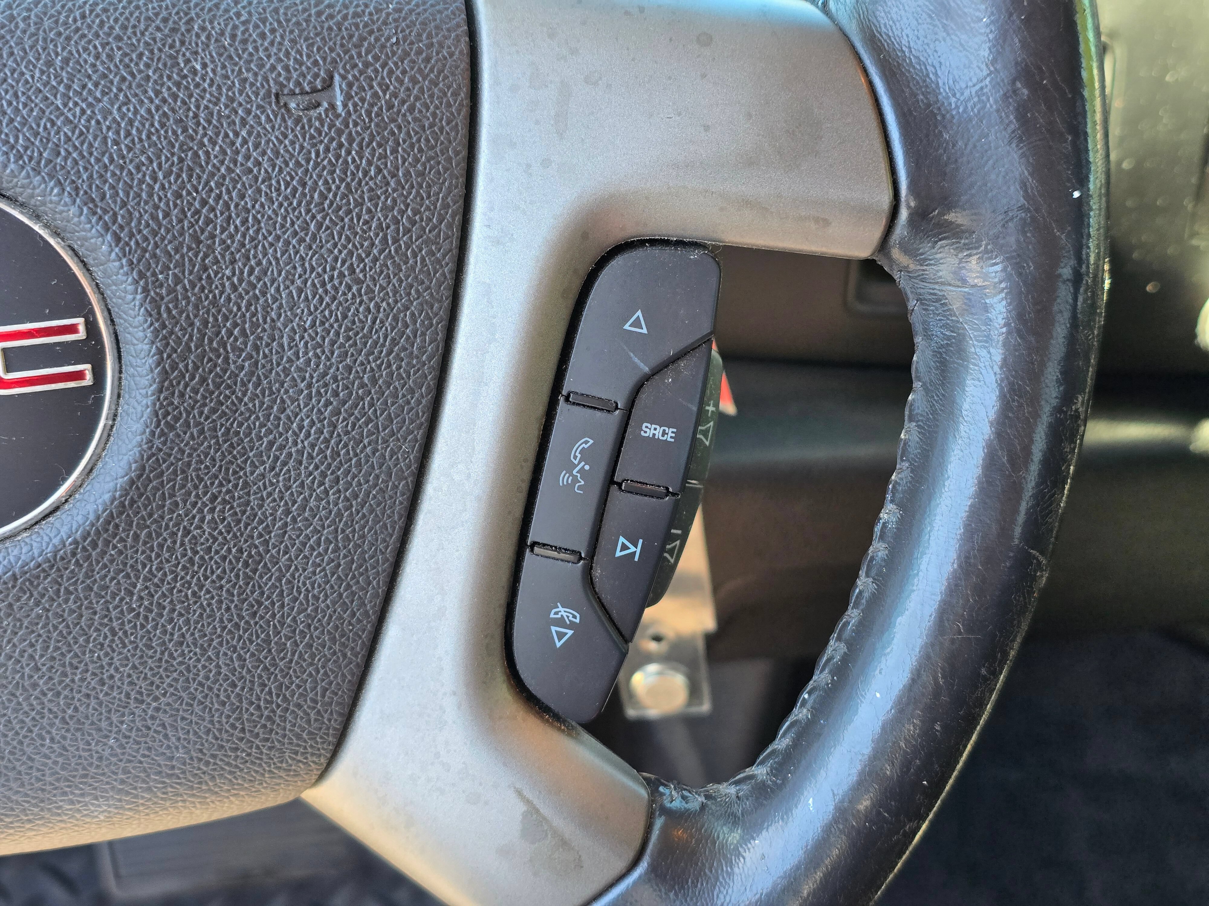 Used 2013 QUICKSILVER METALLIC GMC SLE image 19