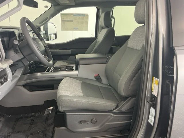 New 2026 Carbonized Gray Ford XLT image 18