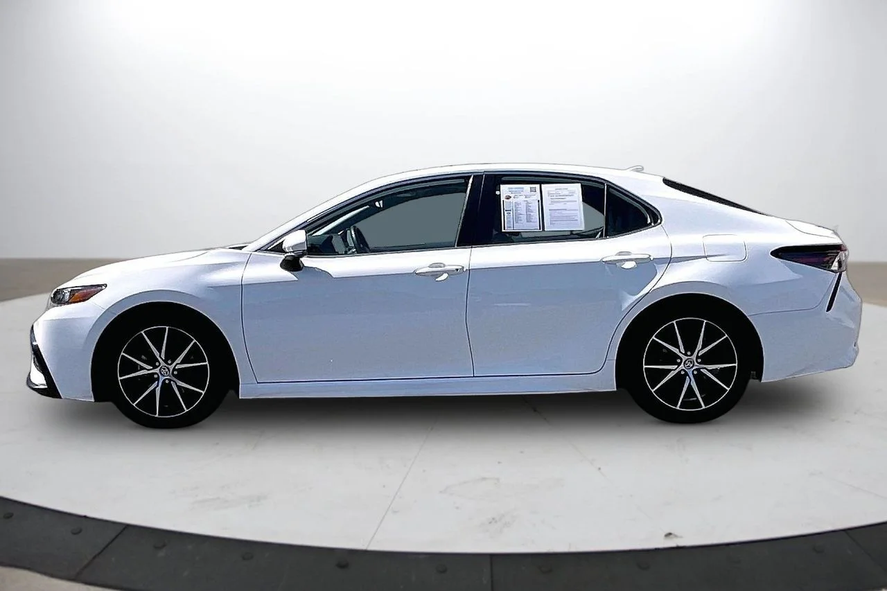 Used 2024 White Toyota SE image 5