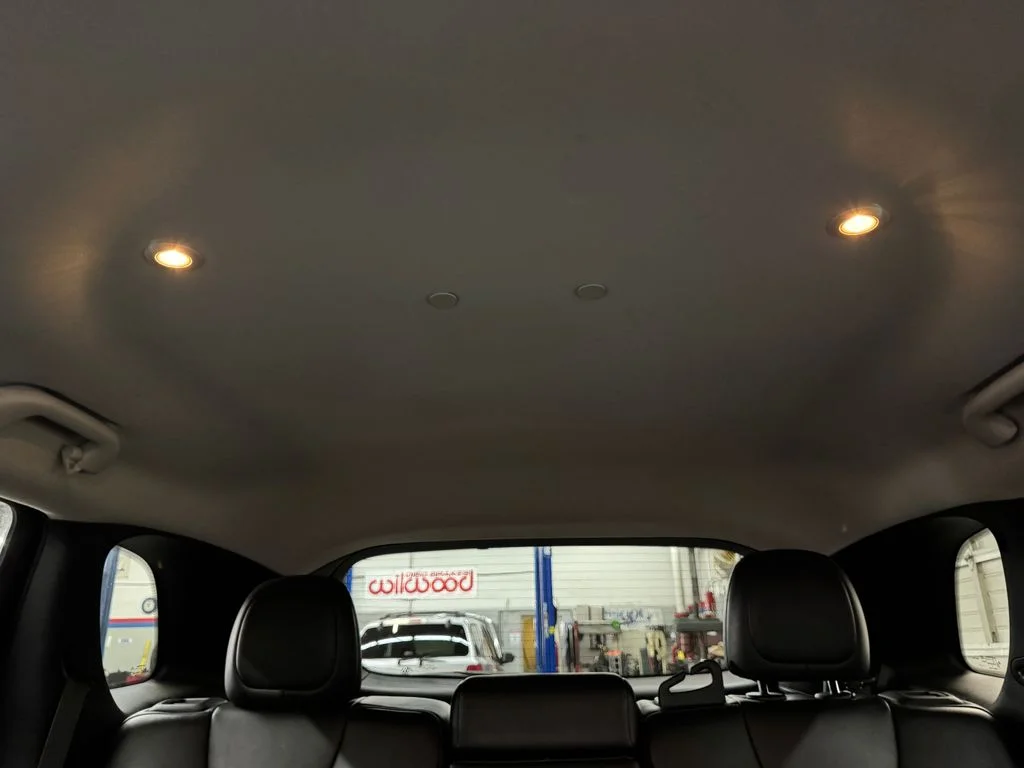 Used 2019 Silver Jeep Latitude Plus image 23