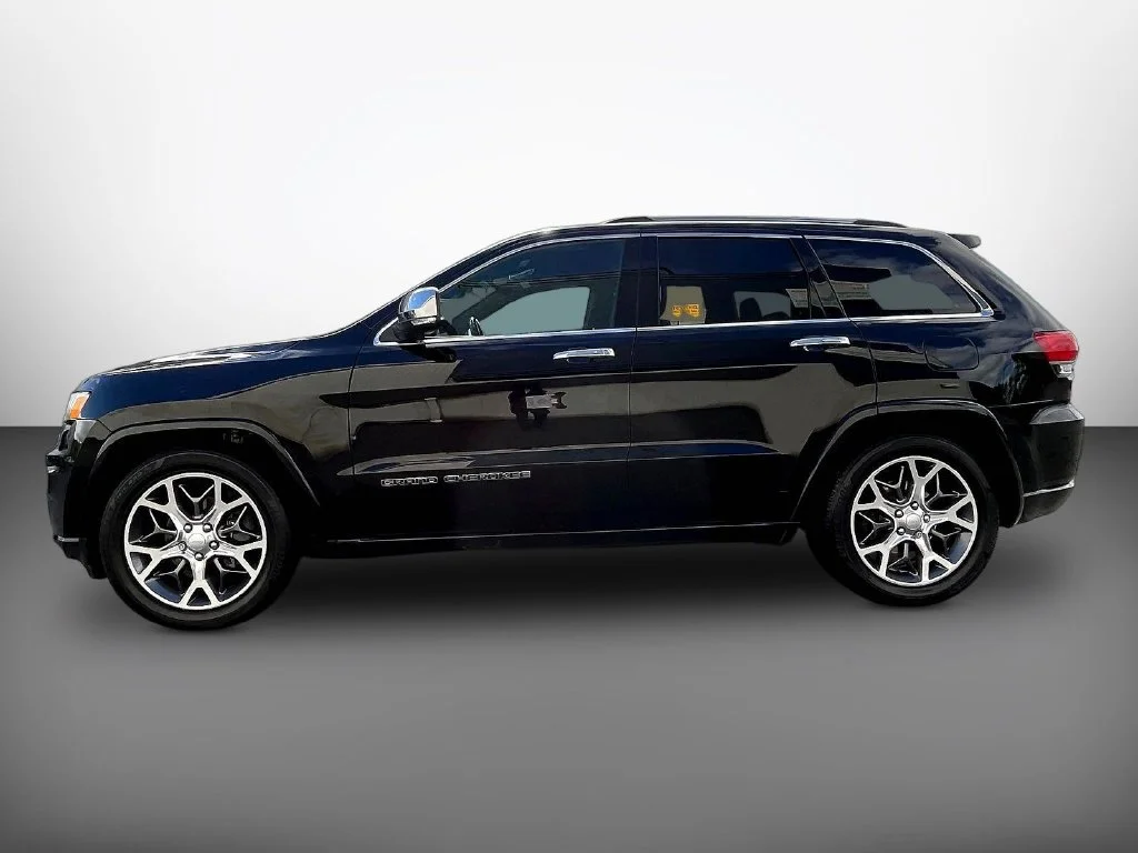 Used 2020 Black Jeep Overland image 4