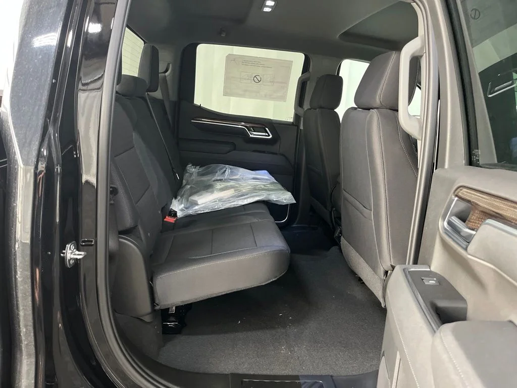 New 2026 Black Chevrolet LT image 21