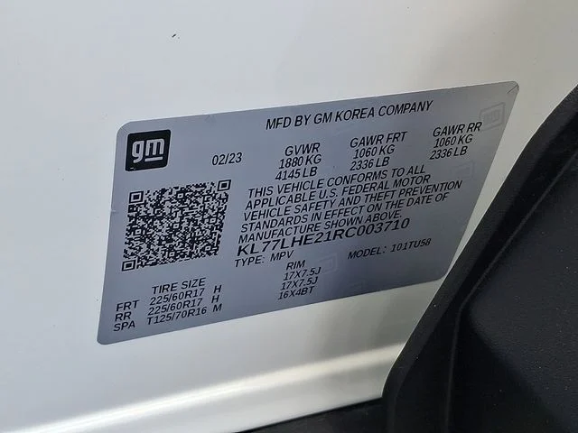 Used 2024 White Chevrolet LT image 28