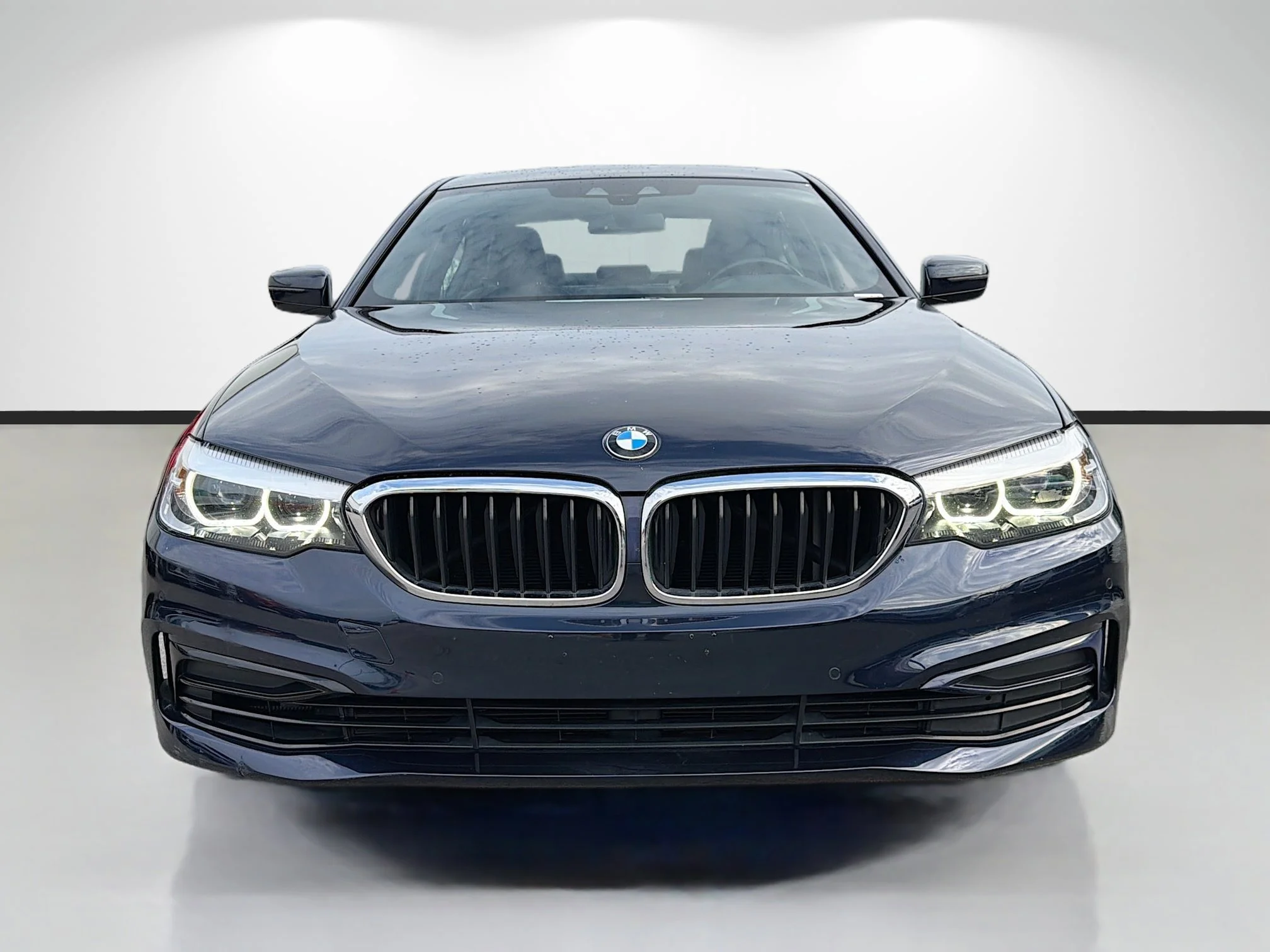 Used 2020 Imperial Blue Metallic BMW 530i xDrive image 7