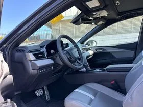 Used 2025 Gray Toyota SE image 10