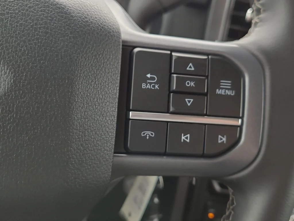 Used 2025 White Ford XLT image 28