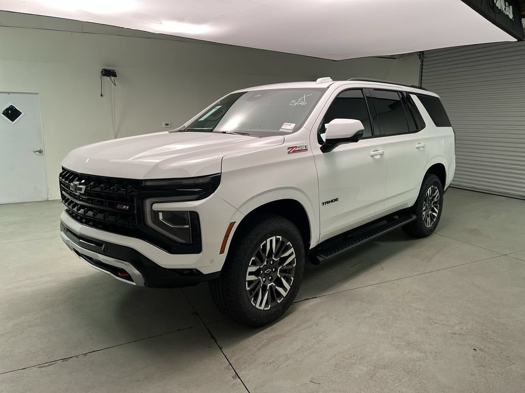 New 2026 Summit White Chevrolet Z71 image 4