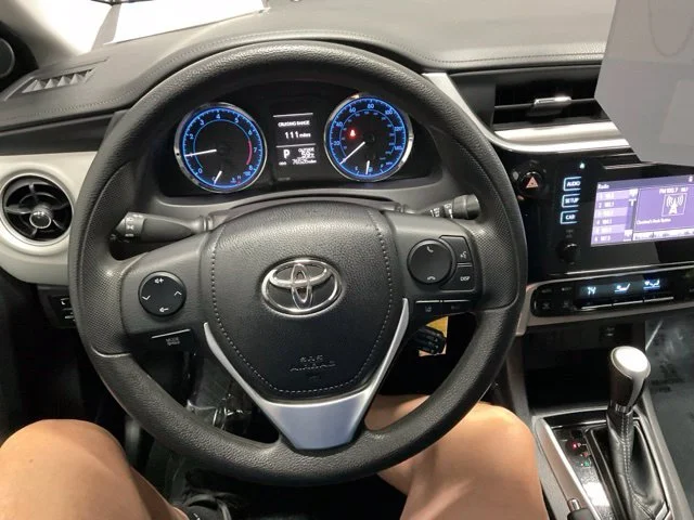 Used 2018 Gray Toyota LE image 31